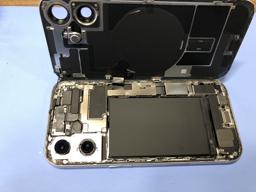 iPhone17　起動不良復旧事例