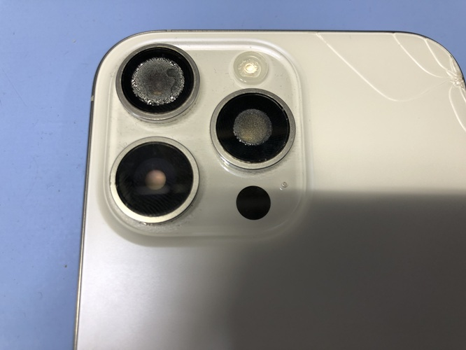 iPhone16 Pro Max 水没