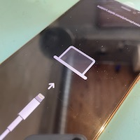 横浜でiPhone15リンゴループ即日修理！データを消さずに復旧可能