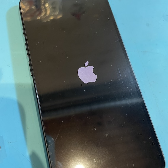 【横浜】iPhone13リンゴループ即日復旧！