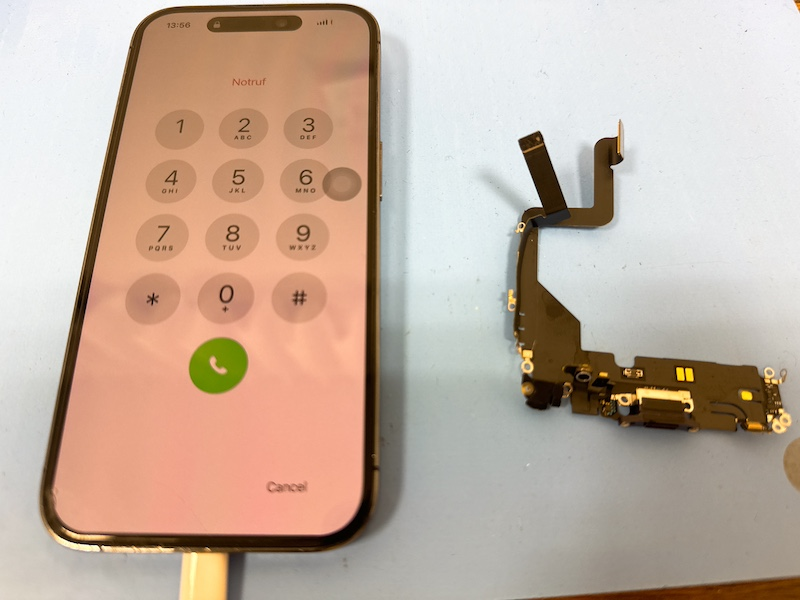 浦安よりご来店　iPhone14Pro充電不良修理のお客様
