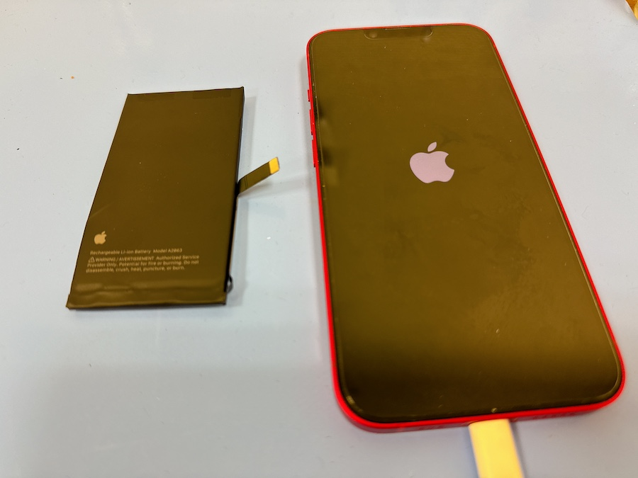 南行徳よりご来店　iPhone14バッテリー交換修理のお客様