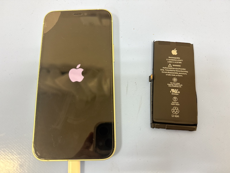 南行徳よりご来店 iPhone13miniバッテリー交換修理のお客様
