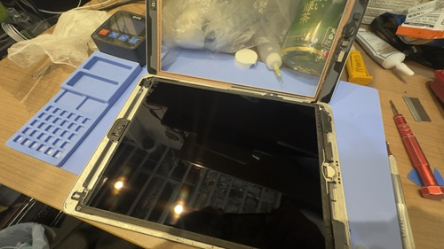 iPad修理　ガラス割れ　即日　ダイワンテレコム　高田馬場