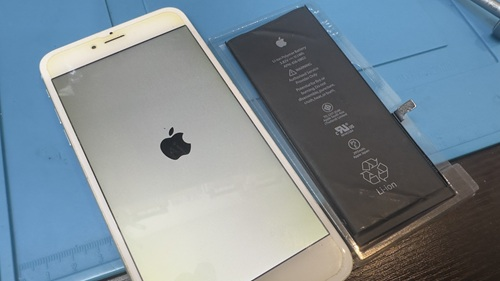 iPhone修理　高田馬場　ダイワンテレコム　バッテリー交換　即日　