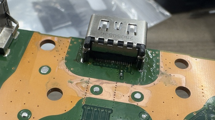 ゲーム機修理　即日　ダイワンテレコム　高田馬場　PS5　HDMI　基板修理