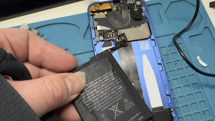 iPod修理　ダイワンテレコム　即日　高田馬場　バッテリー交換