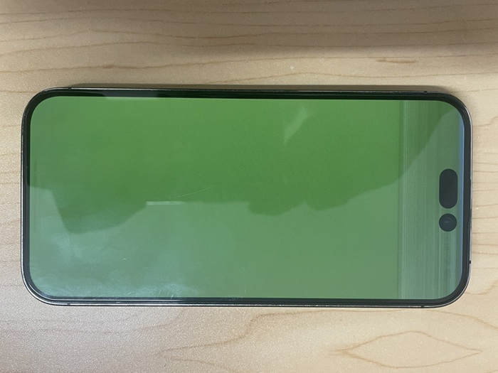 iPhone 14 Proの液晶交換修理