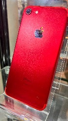 The Enduring Charm of the iPhone 7