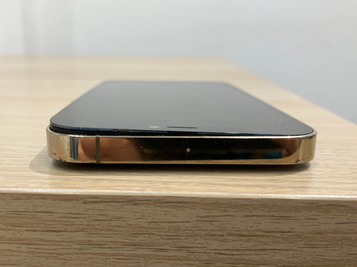 iPhone12Proバッテリー交換修理事例｜ダイワンテレコム中野店