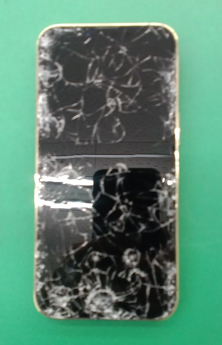 【iPhone 13 Pro】液晶修理(フロントパネル交換)