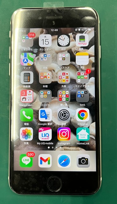 前橋インターアカマル店｜iPhone SE3 フロントパネル交換事例