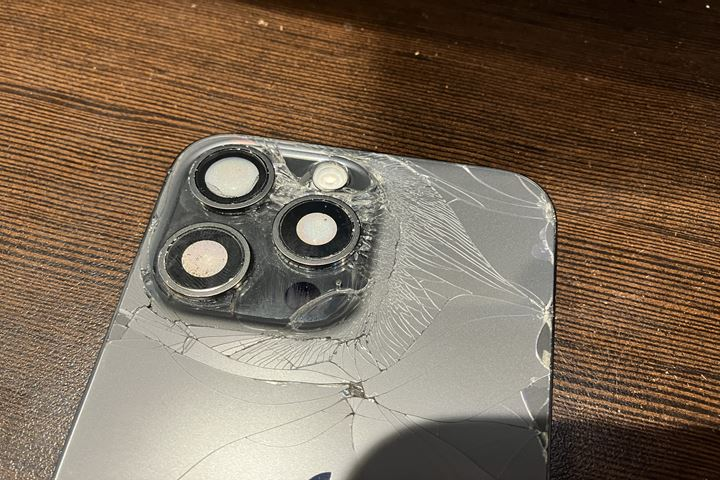 iPhone 水没復旧｜ダイワンテレコム池袋店で基板修理にもご対応