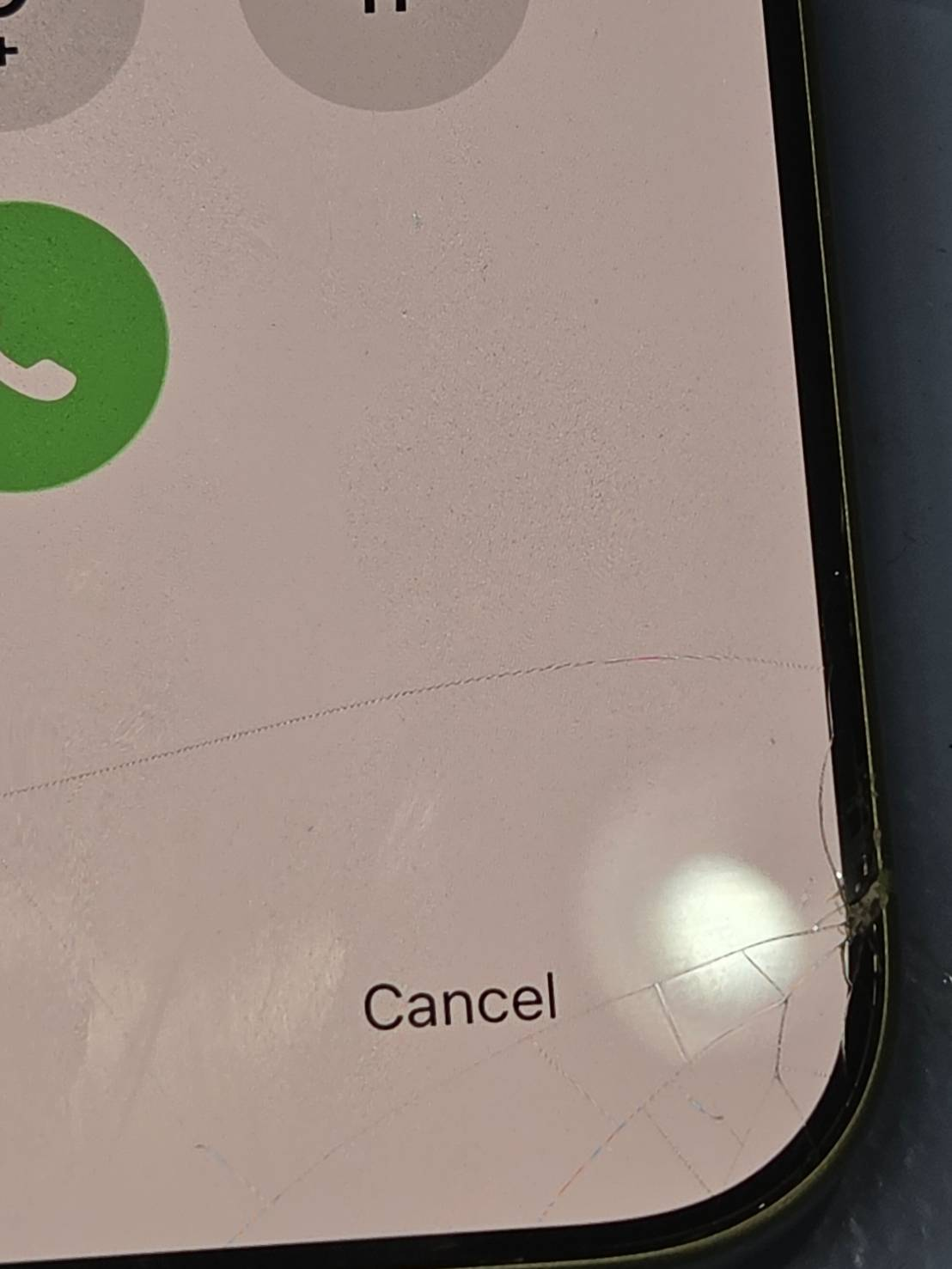 iPhone 17のガラス割れ交換、交換時の注意点を解説！