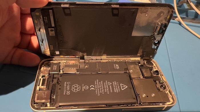 iPhone修理　データ復旧　即日　ダイワンテレコム　水没故障
