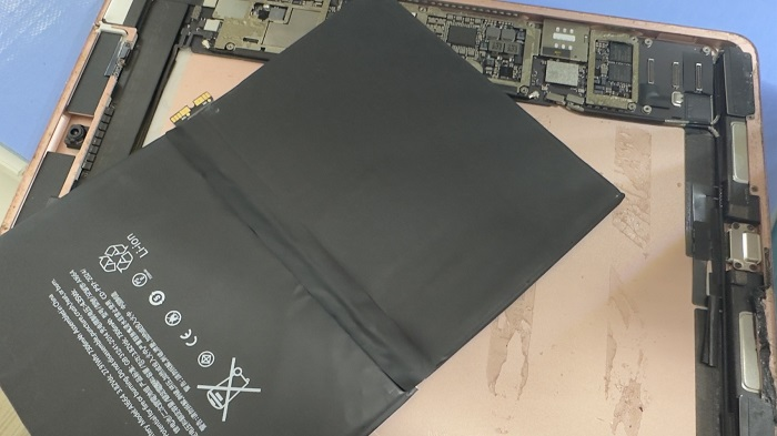 iPad修理　即日　バッテリー交換　ダイワンテレコム　