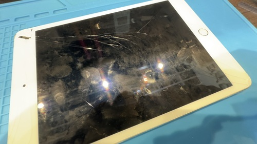 iPad修理　ダイワンテレコム　渋谷　即日　液晶割れ