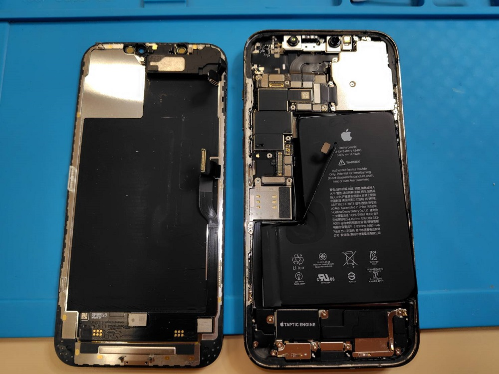 iPhoneって充電しながら使うと壊れるの？