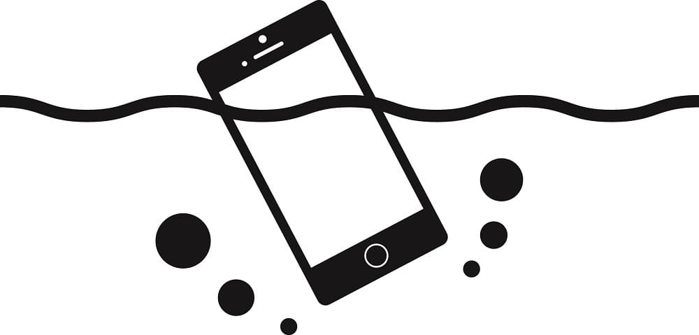 【危険】スマホ水没NG行動5選と対処法