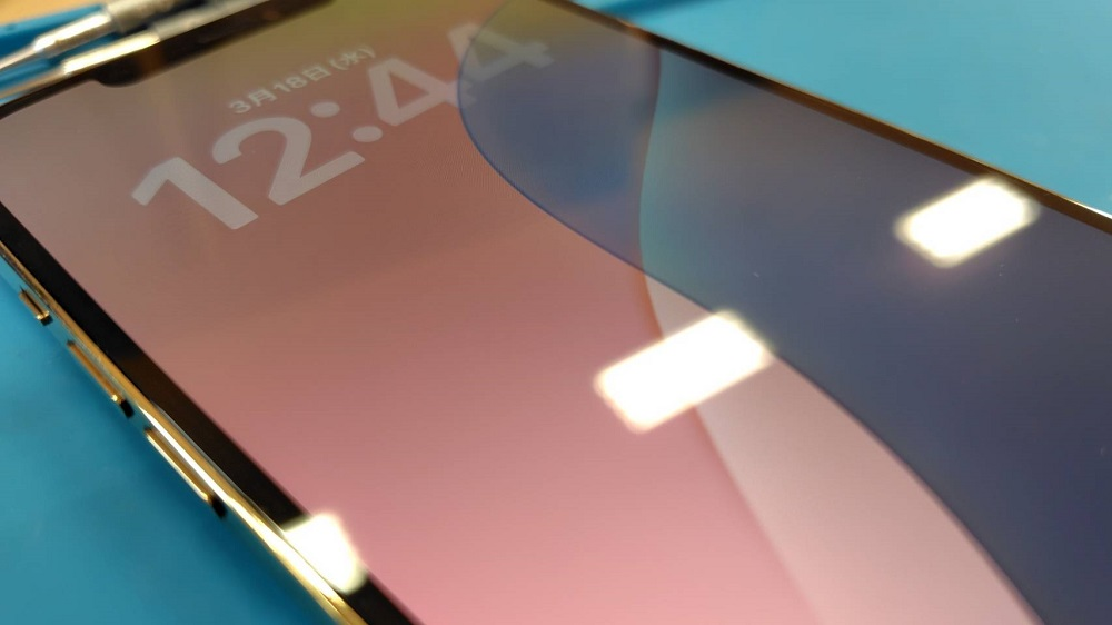 12ProMaxの画面交換はダイワンテレコムで