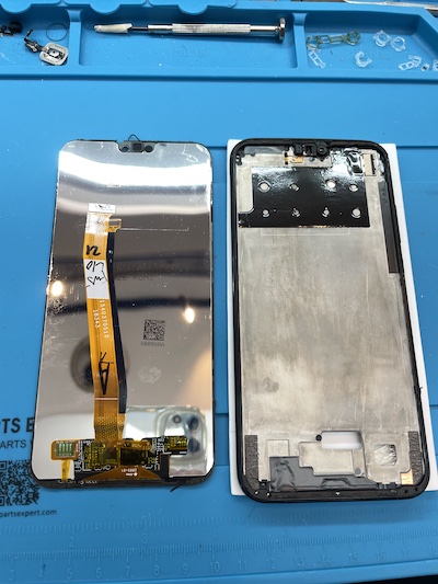 HUAWEI ディスプレイ交換 名古屋