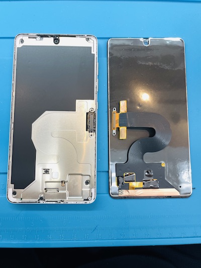 Essential Phone PH-1 バッテリー交換