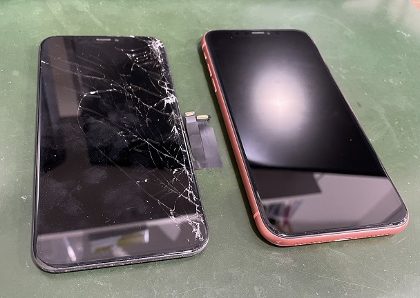 iPhoneXR画面割れ1