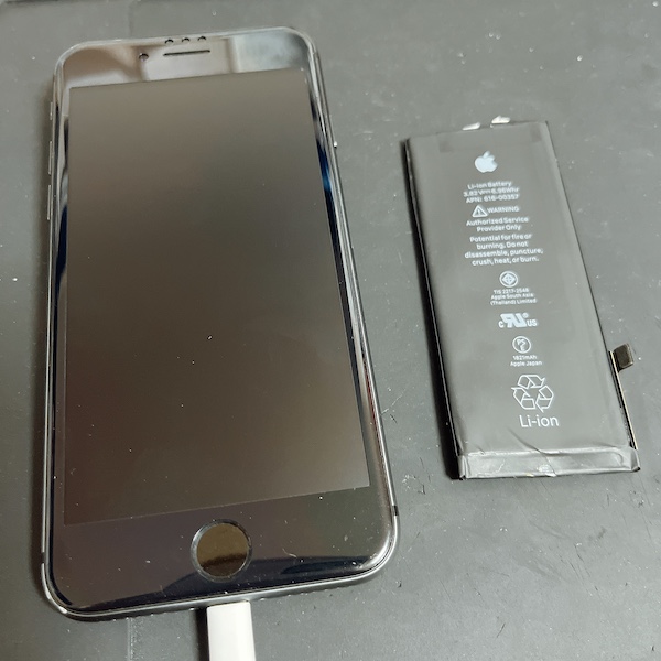 iPhone8バッテリー交換
