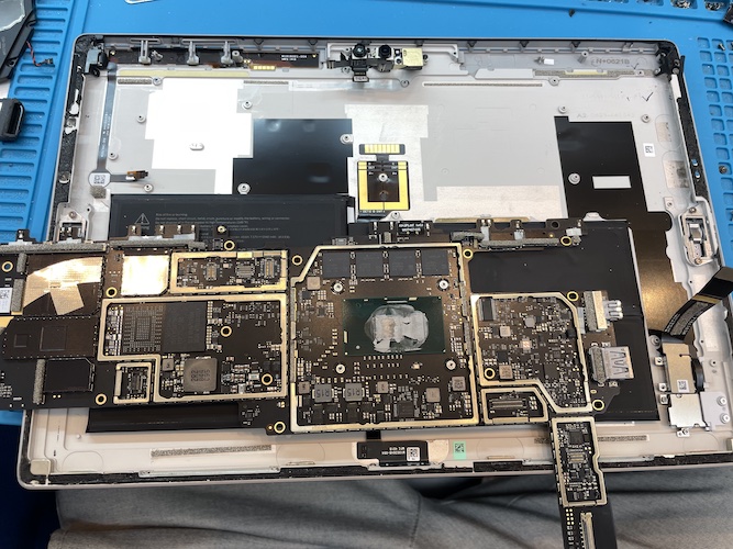 SurfacePro5 A1807 battery