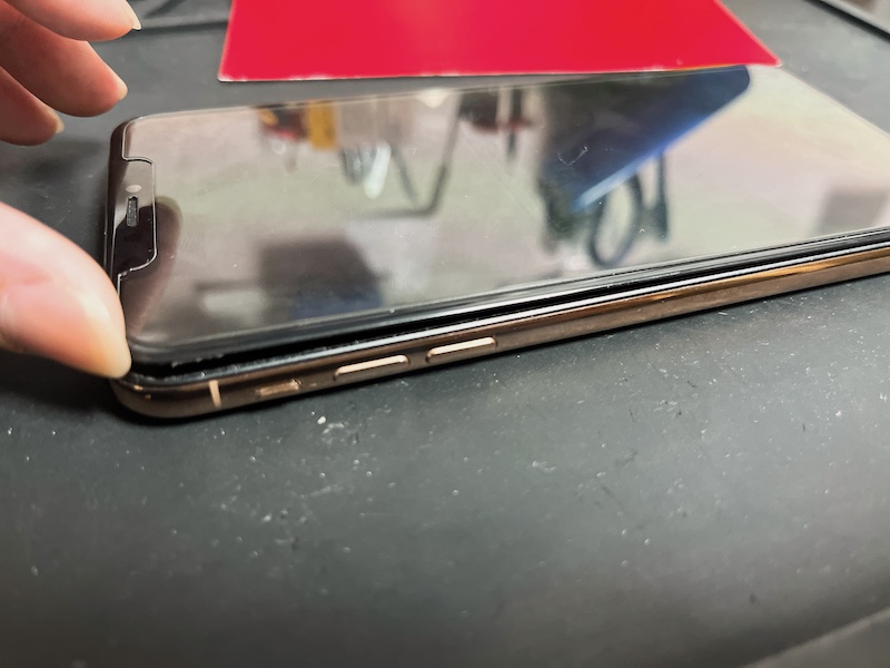 iPhoneXS　液晶破損