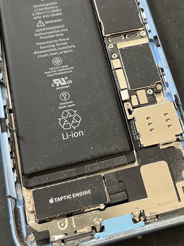 iPhoneスマホ内部クリーニング