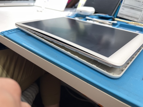 Huawei MediaPad　分解修理