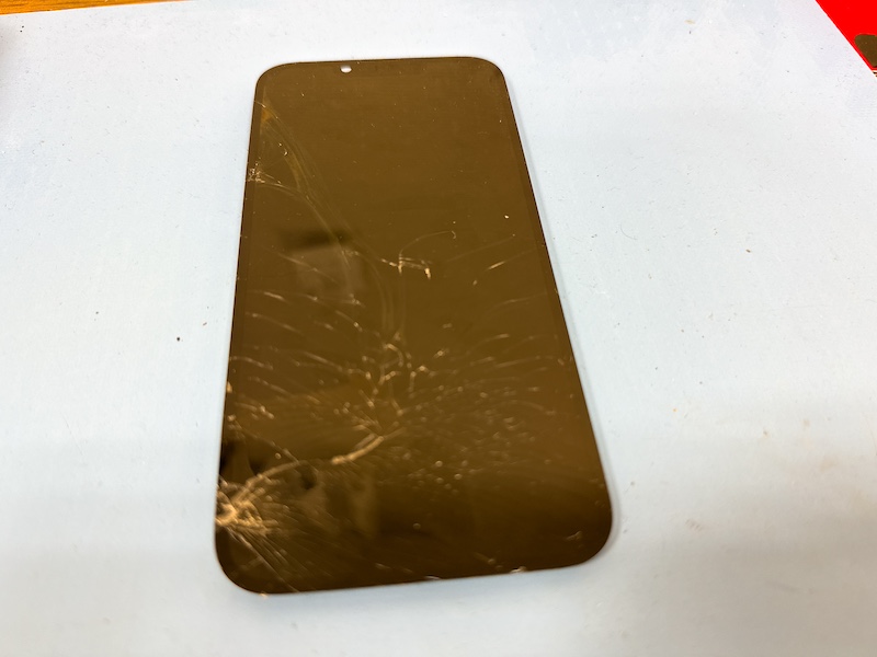 iPhone13 画面修理 浦安