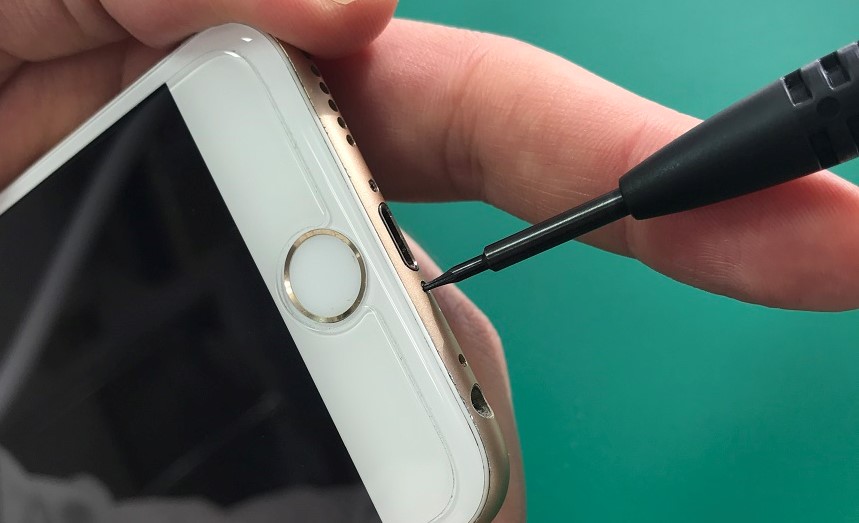 iPhone6の画面部品交換を解説！