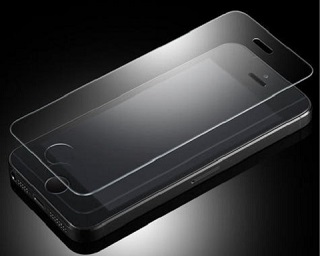 iPhone強化ガラスフィルム付けてますか？？