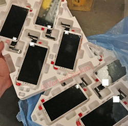 iPhone8のパネル画像が流出！？