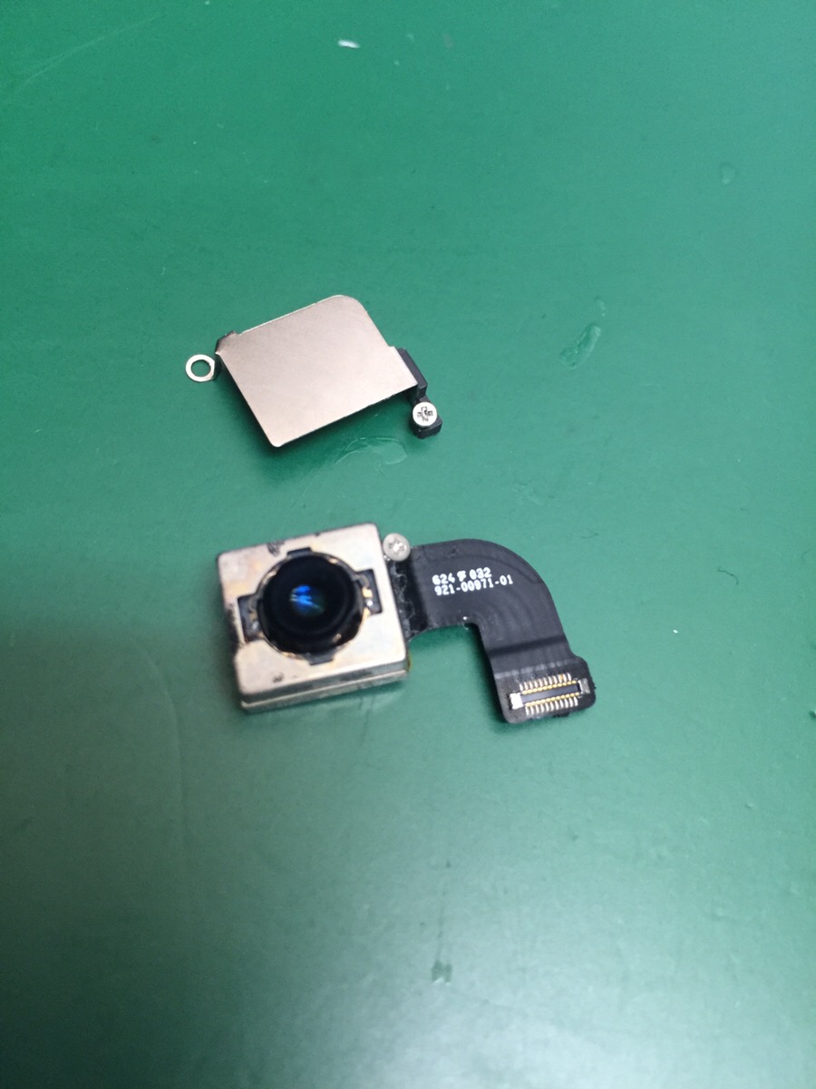 iPhone7　アウトカメラ交換修理ご希望のお客様