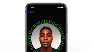 iPhone XのFace IDは不評！？故障すると使用できなくなることも