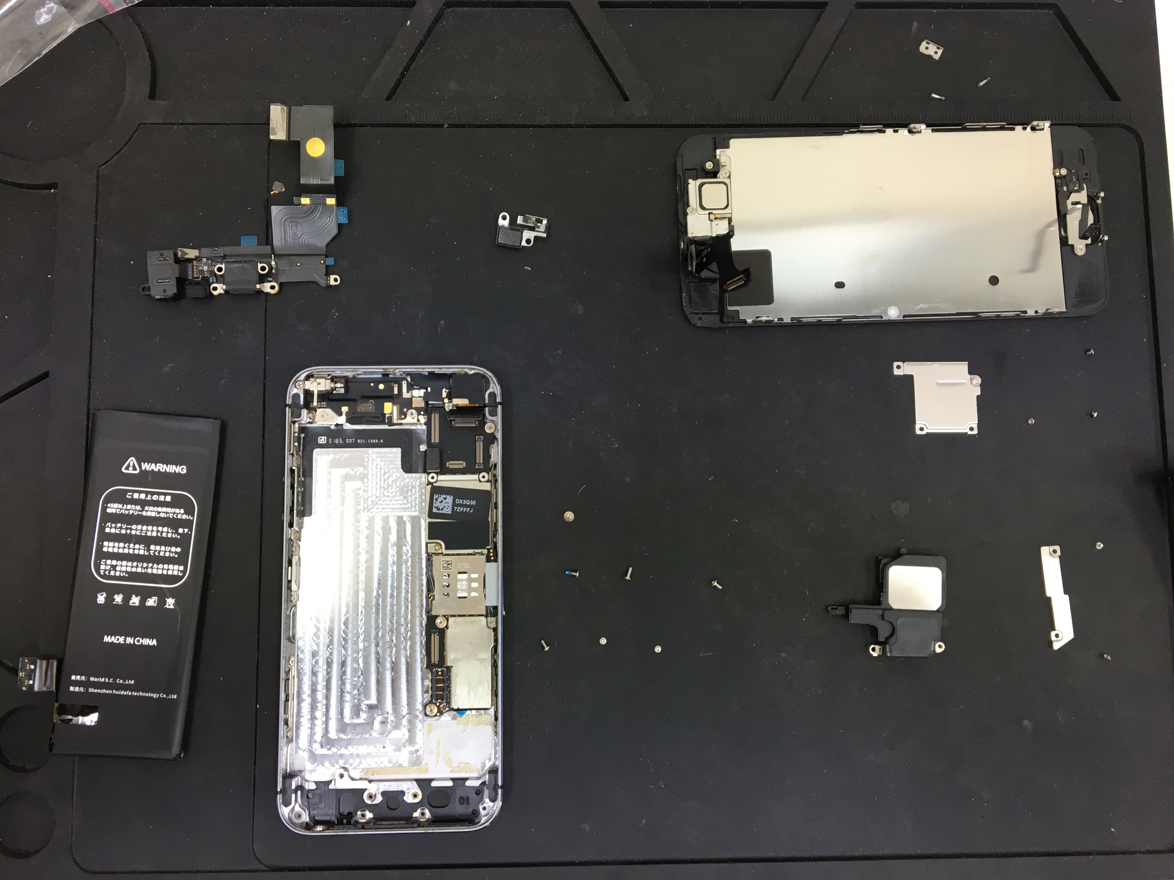iphone5s バッテリー&ドッグコネクター交換