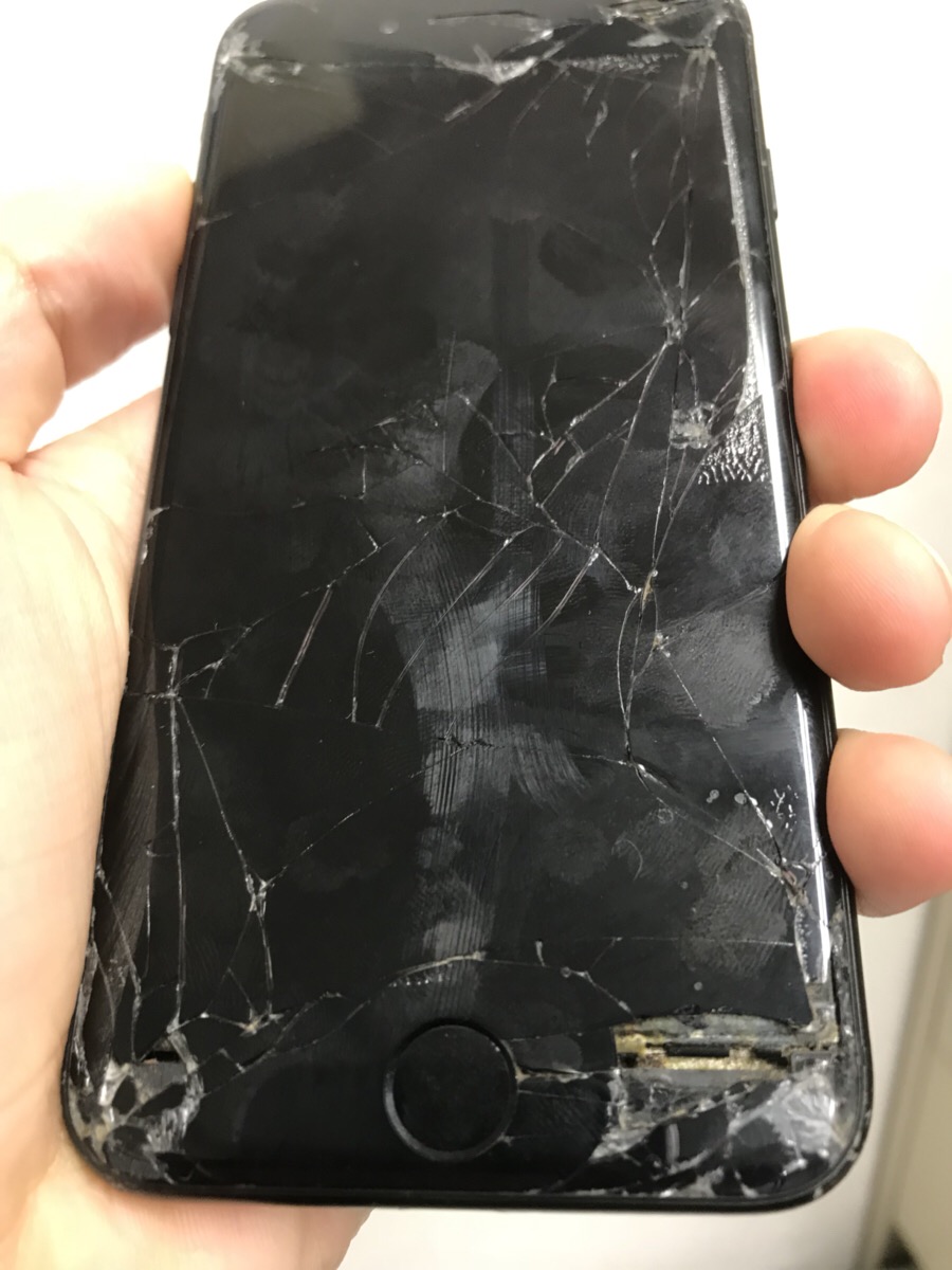 iPhone7の画面交換！！【八王子店】