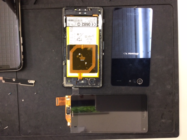Androidシリーズ　XperiaZ3Compact　修理