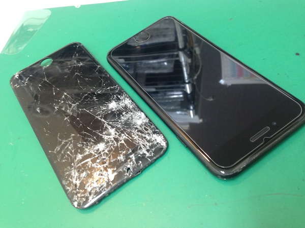 バキバキのiPhoneは修理できるのか？