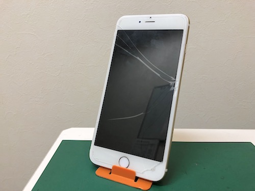 iPhone6 Plusの液晶不良修理