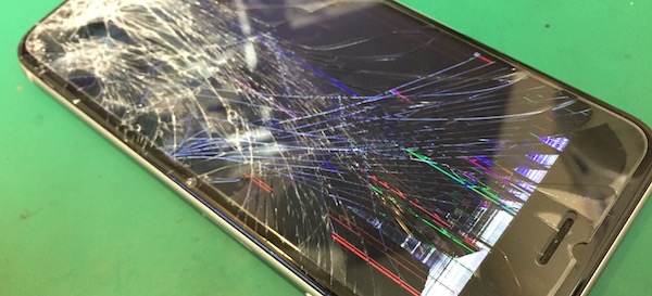 【iPhone6 液晶不良】修理を２０分で！？