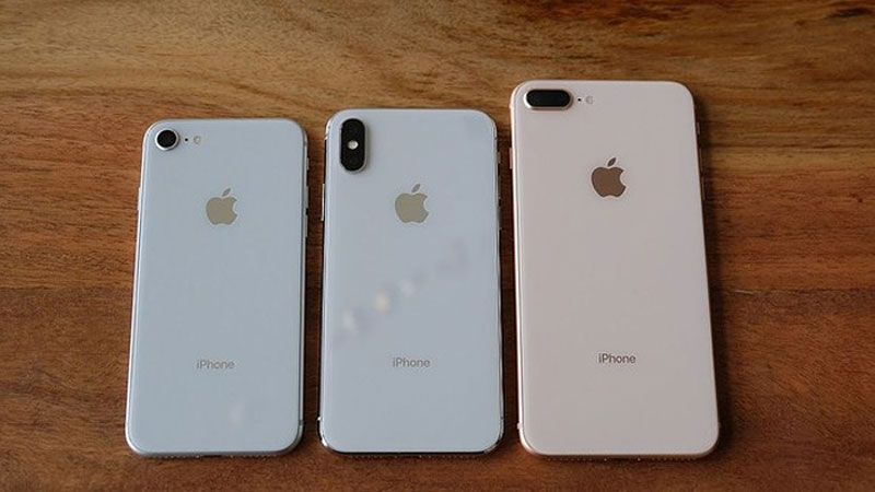 大画面モデルの名称「iPhone XS MAX」は残念すぎる？