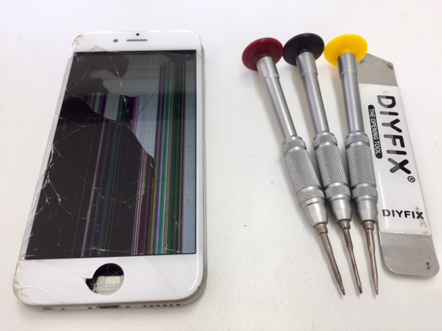 iPhone出張修理24時間夜間営業中！