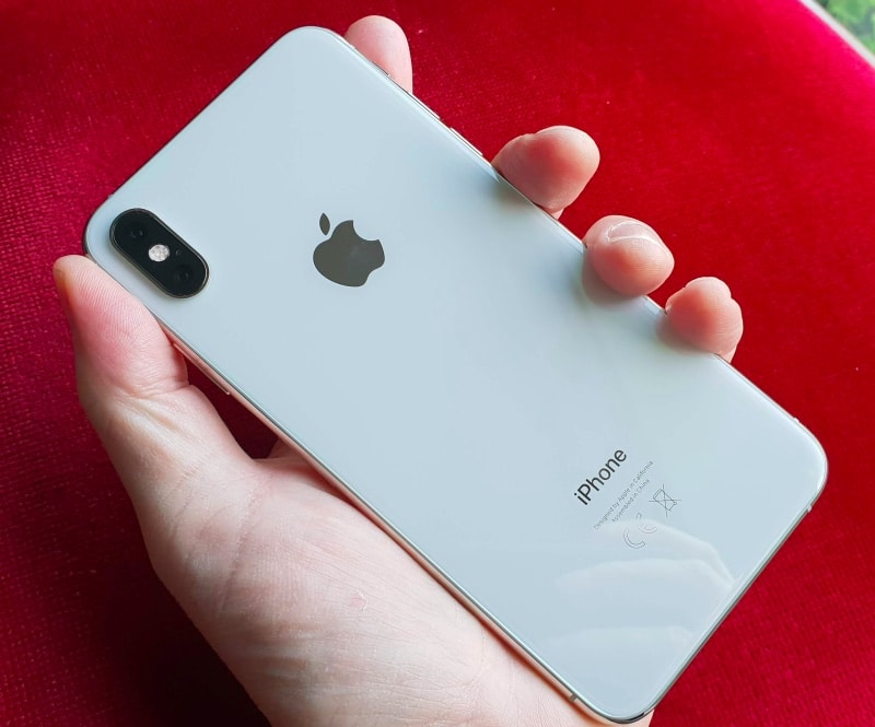 Touch IDを捨てたiPhone！Face ID認証精度は向上しているのか！？