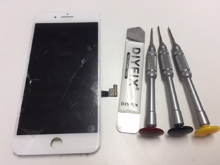 大宮よりご来店　iPhone８plus修理破損修理を行いました。