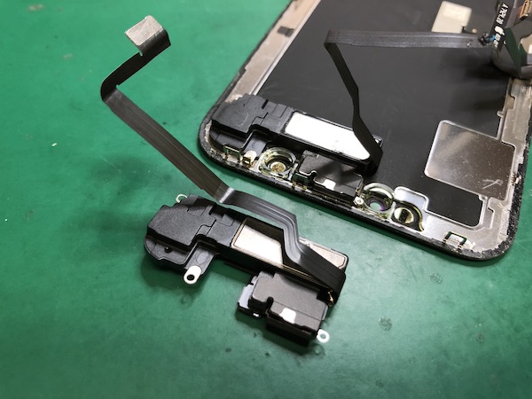 iPhoneX落下後にスピーカーが聞こえない