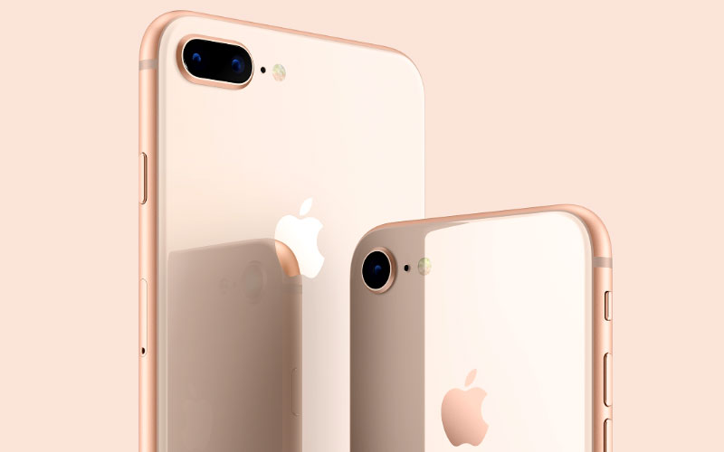 iPhone 8未使用品が52,800円に！次期iPhoneの見極めも